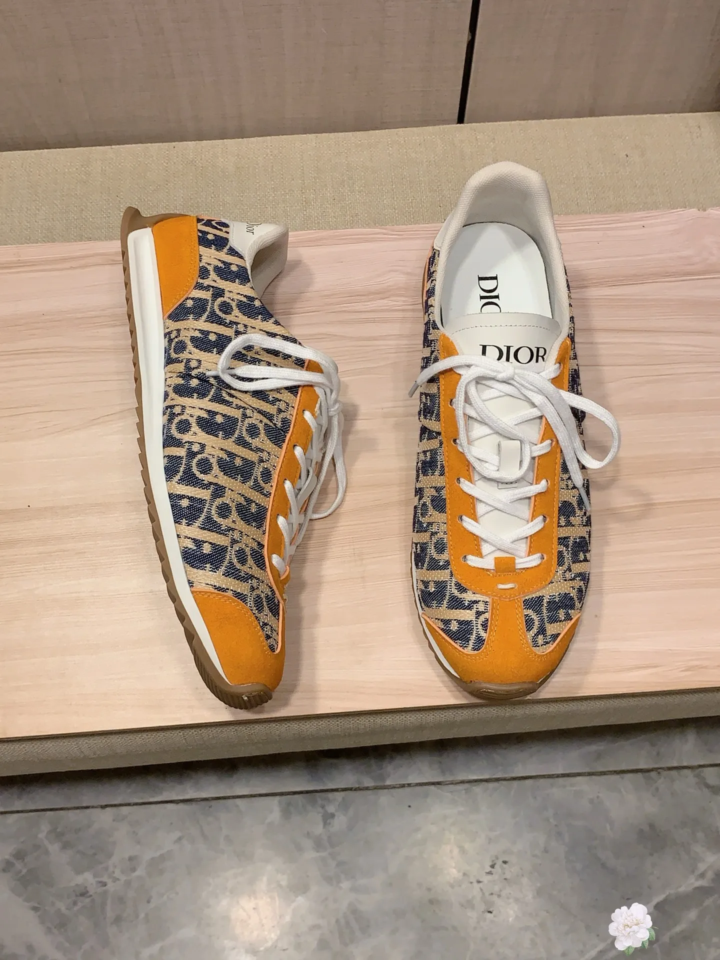 Men's Men's Shoes💰442💰💰🎩🎩[Lightning][Lightning] "Dior DIOR*" The latest and most popular casual shoes, top brand [seduce] luxury ~ purchasing agency, top ~ quality. [Strong] The upper is made of imported breathable cowhide with woven material ➕ breathable sheepskin feet (•) and fine workmanship. The original stylish and stylish soft rubber wear-resistant and non-slip outsole is light and comfortable on the feet. The real thing looks better when photographed in real life. 413: Code: 35-44, 45.46 can be customized, 8️⃣ colors selected
